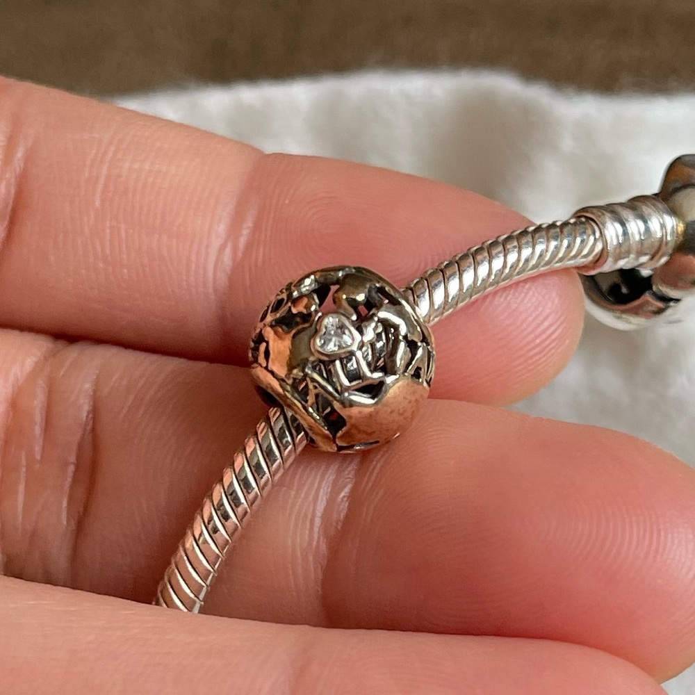 Authentic Pandora Bracelet with 3 Charms Limited Edition - Picture 12 of 16